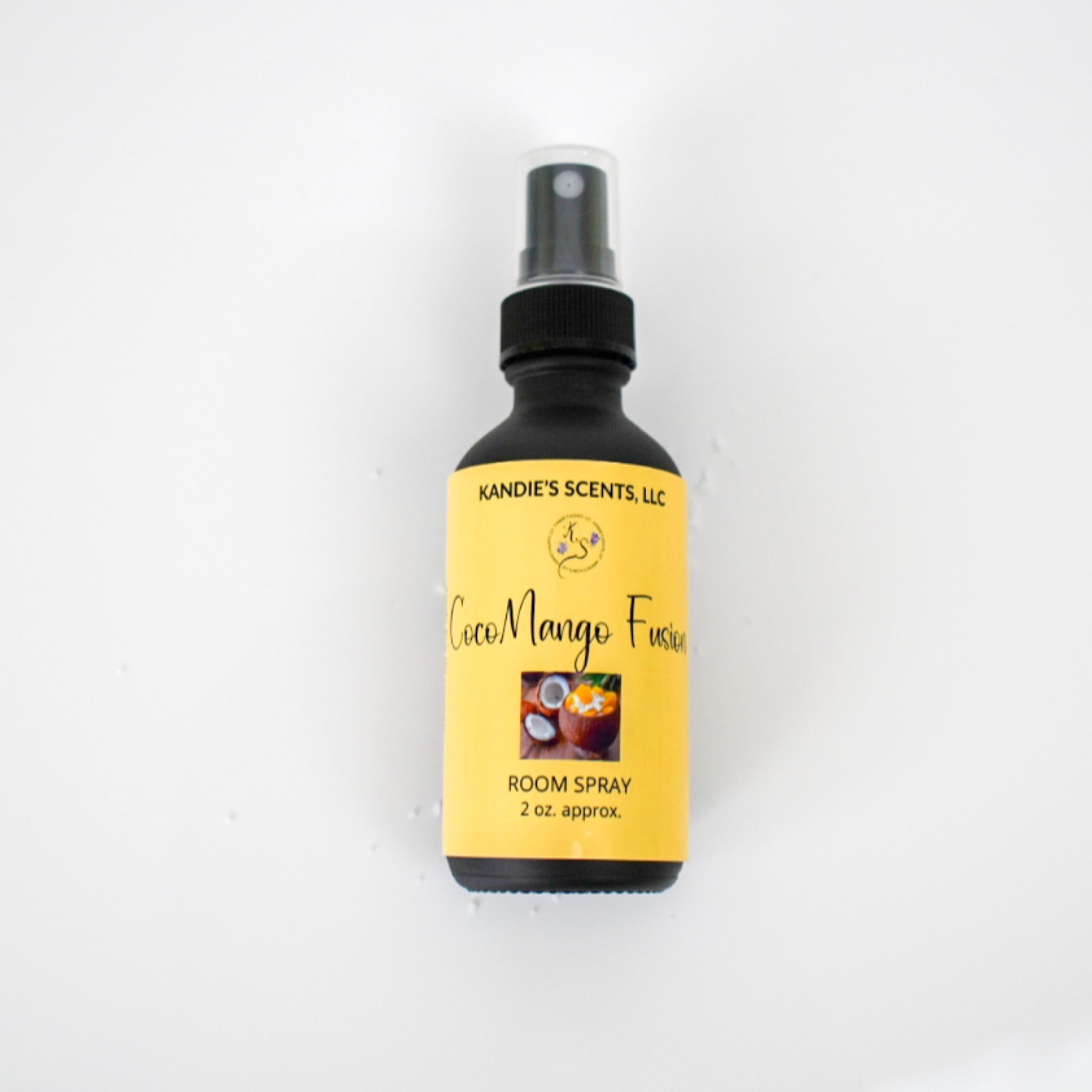 CocoMango Fusion room spray with tropical fruit and coconut scent
