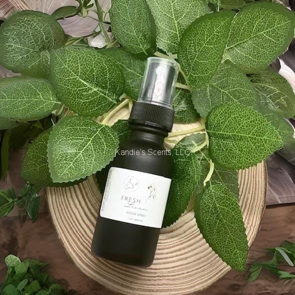 Fresh Linen room spray with lemon and linen notes