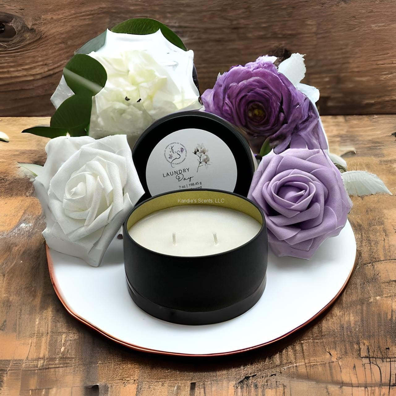 Laundry Day soy wax candle tin with fresh cotton and white musk scent