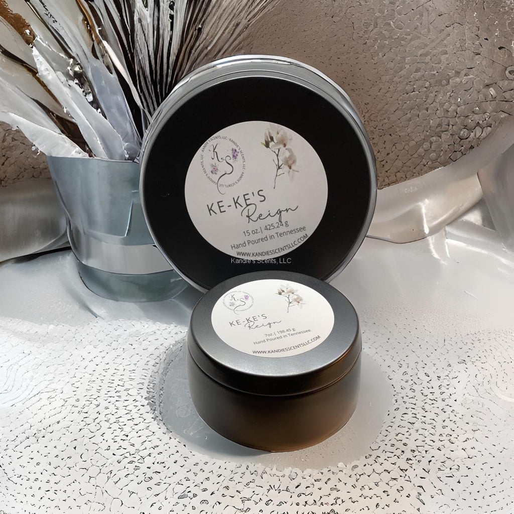 Luxury portable soy wax candles with French lavender and Egyptian amber